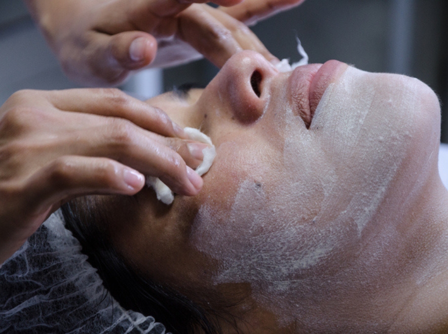 Deep Cleansing Facial